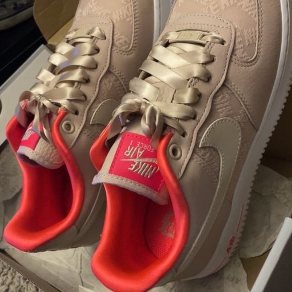 Women’s Nike Air Forces - Picture 2 of 4